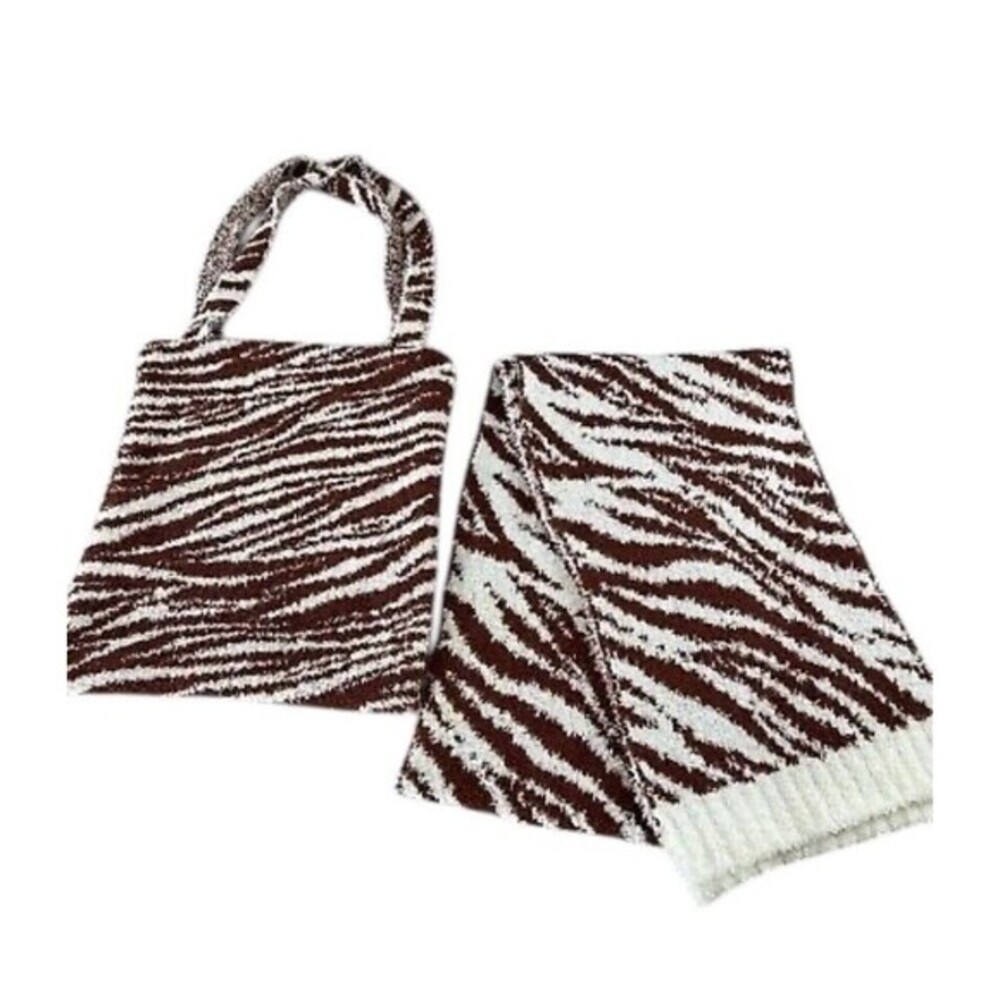 Women Scarf & Bag 2 Pc Set Winter Cozy Gift Animal Print NWT BP Nordstrom